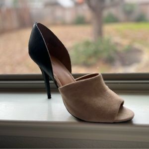 ZIGI New York heels - sz 10 but fit is 10.5/11